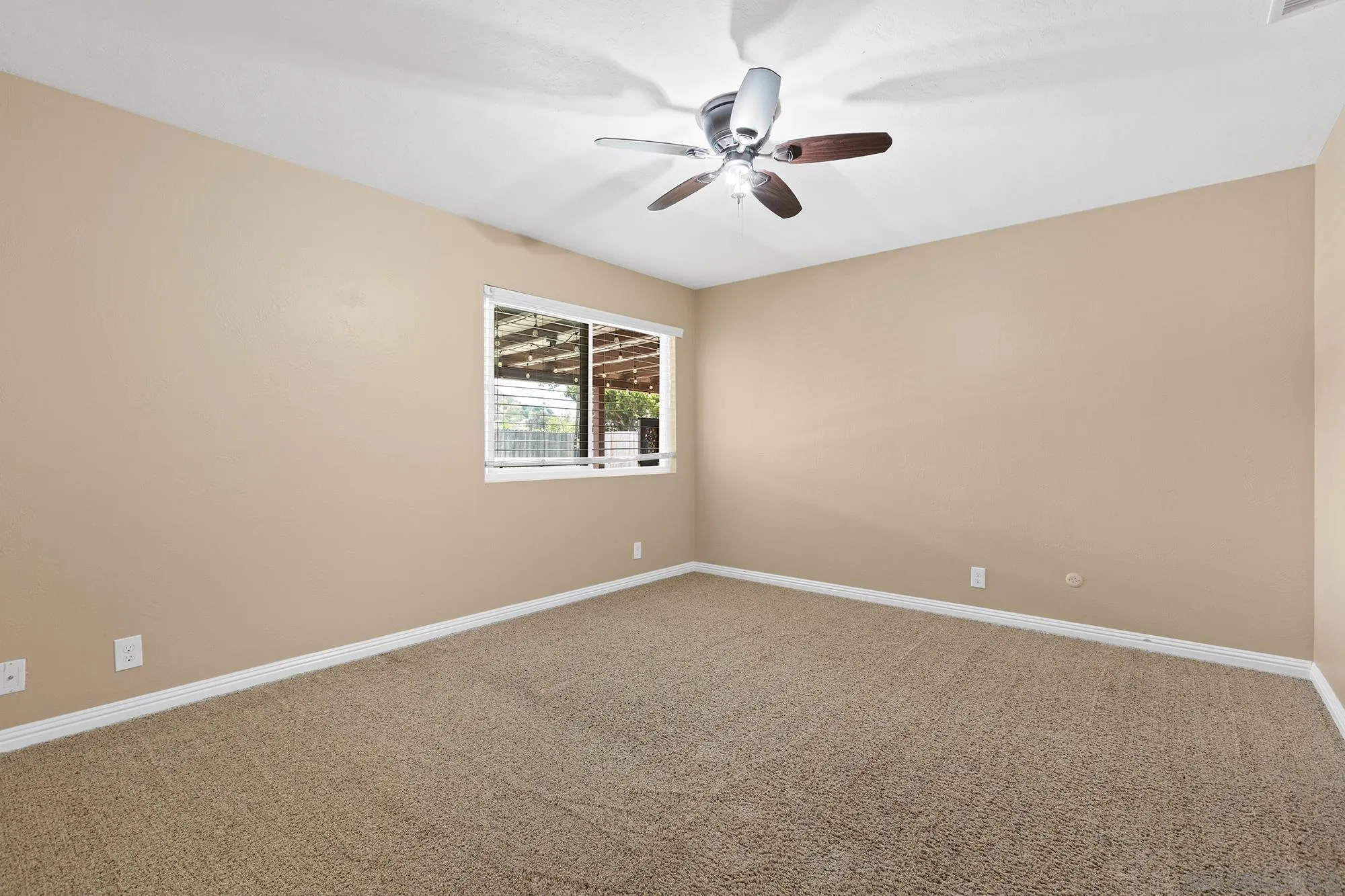 14505 Victoria Estates