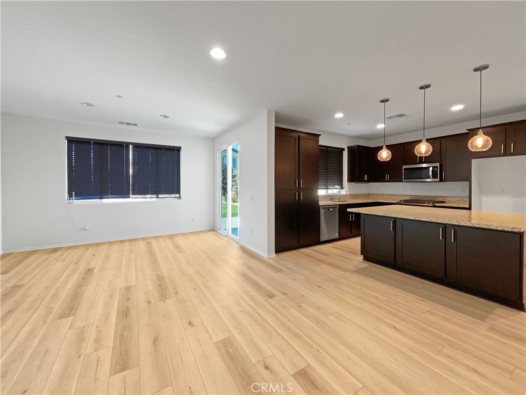 38517 Rosegate Place