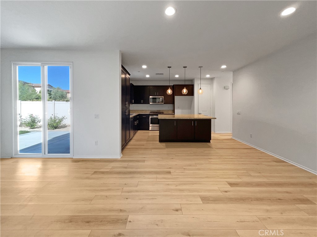 38517 Rosegate Place