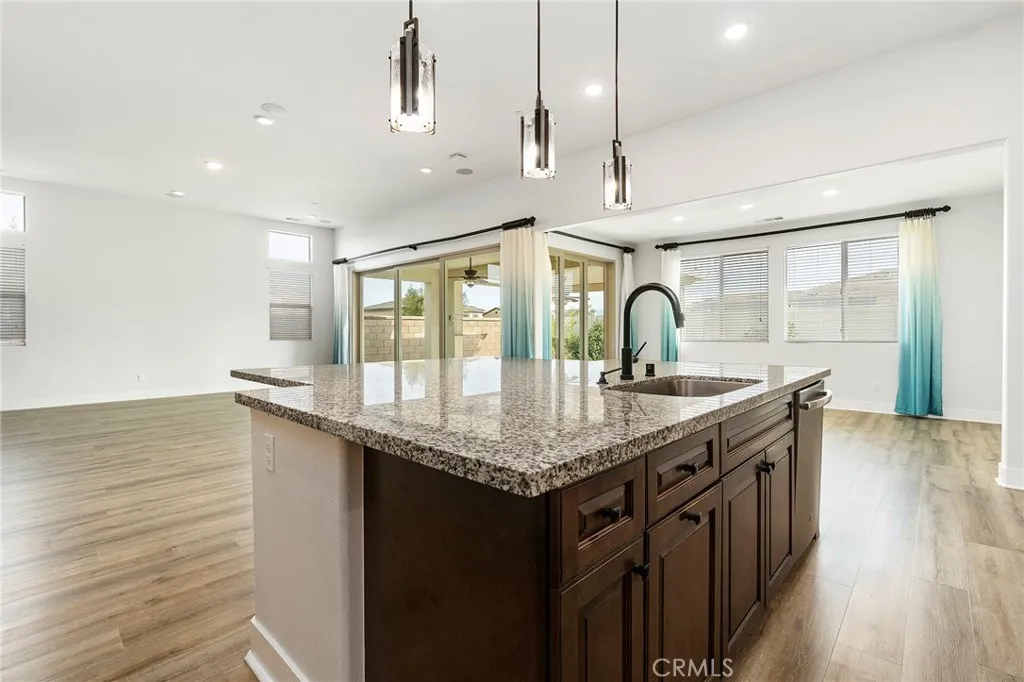 34806 Wind Poppy Way