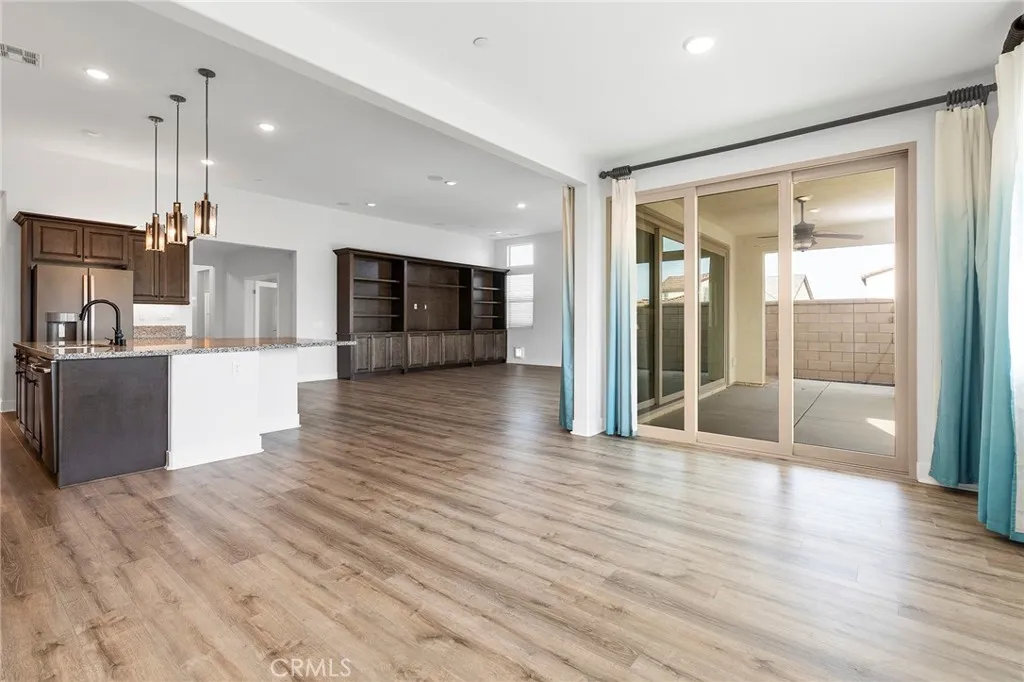 34806 Wind Poppy Way