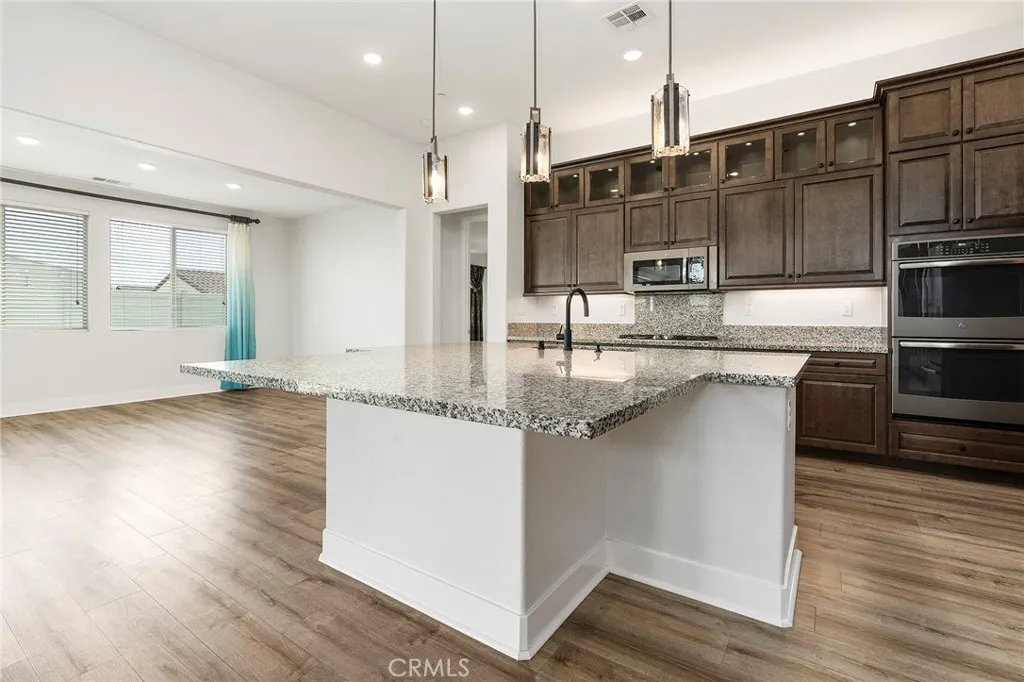 34806 Wind Poppy Way