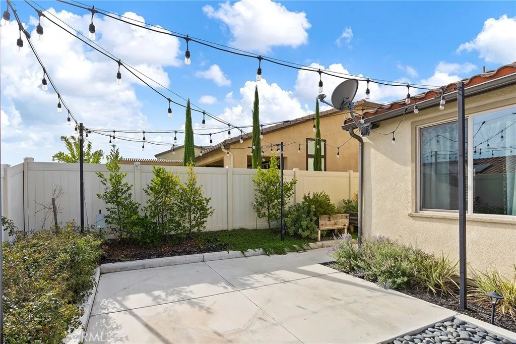 34806 Wind Poppy Way