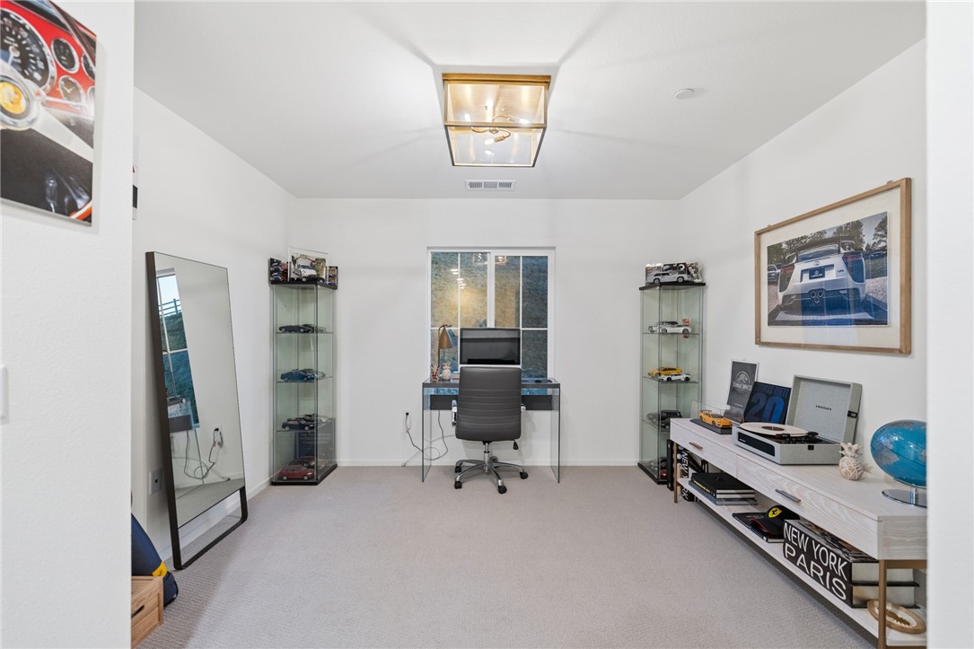 35104 Lemongrass Lane