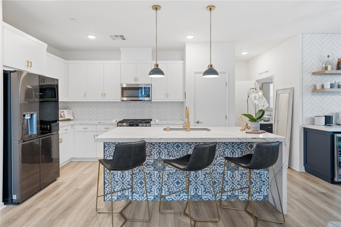 35104 Lemongrass Lane