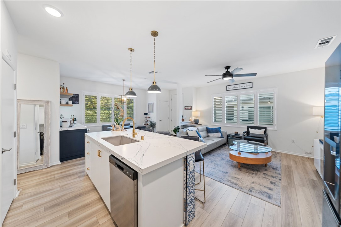 35104 Lemongrass Lane