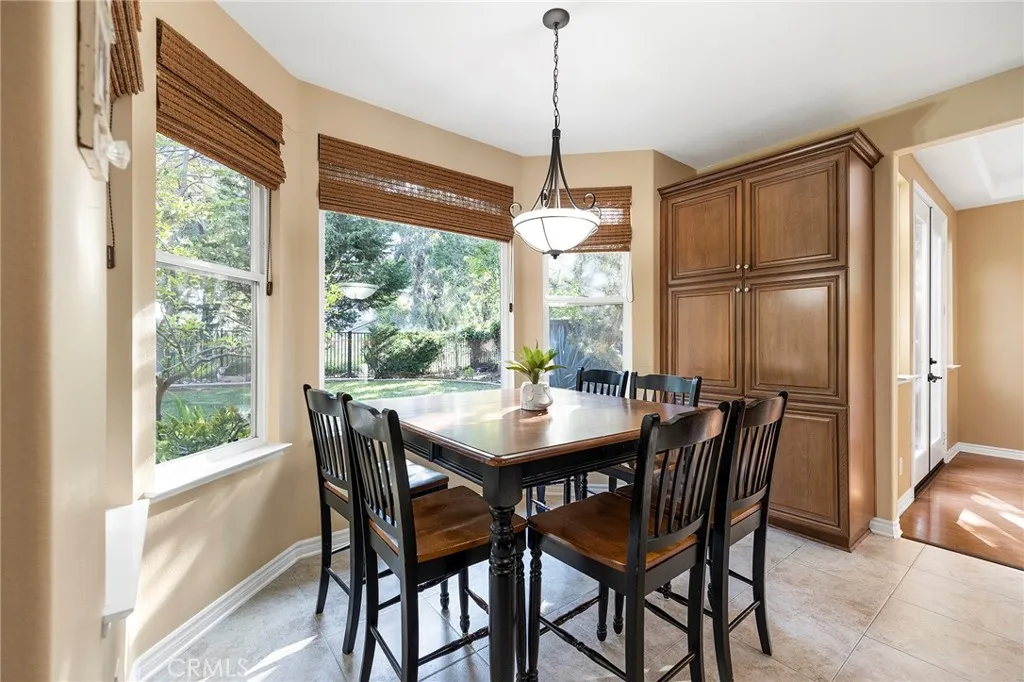 10202 Pinecastle Street