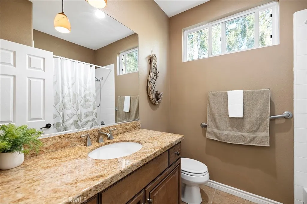 10202 Pinecastle Street