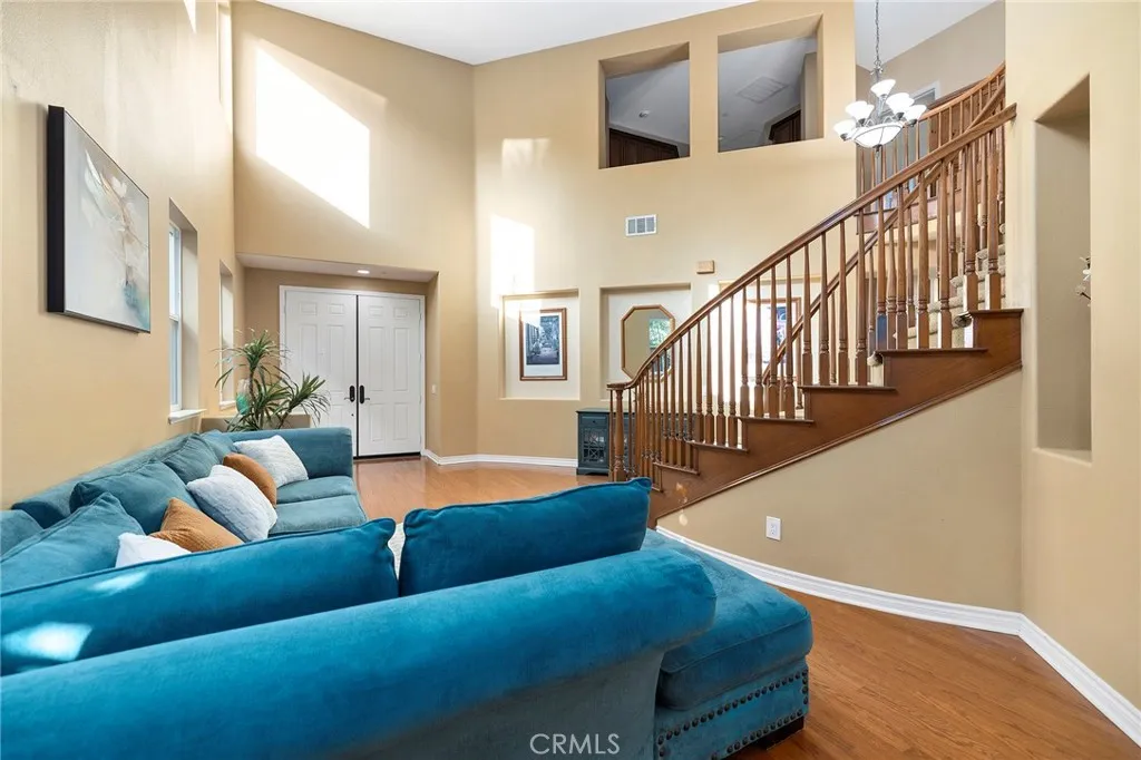 10202 Pinecastle Street