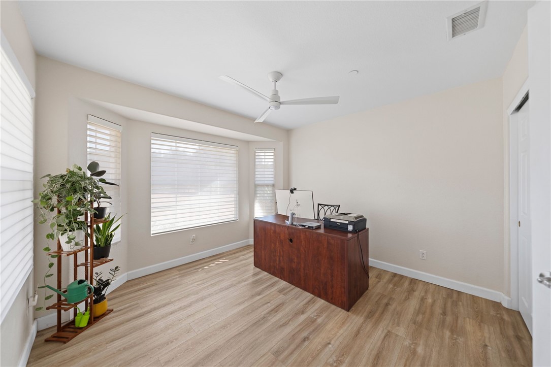 13952 Oakwood Glen Place