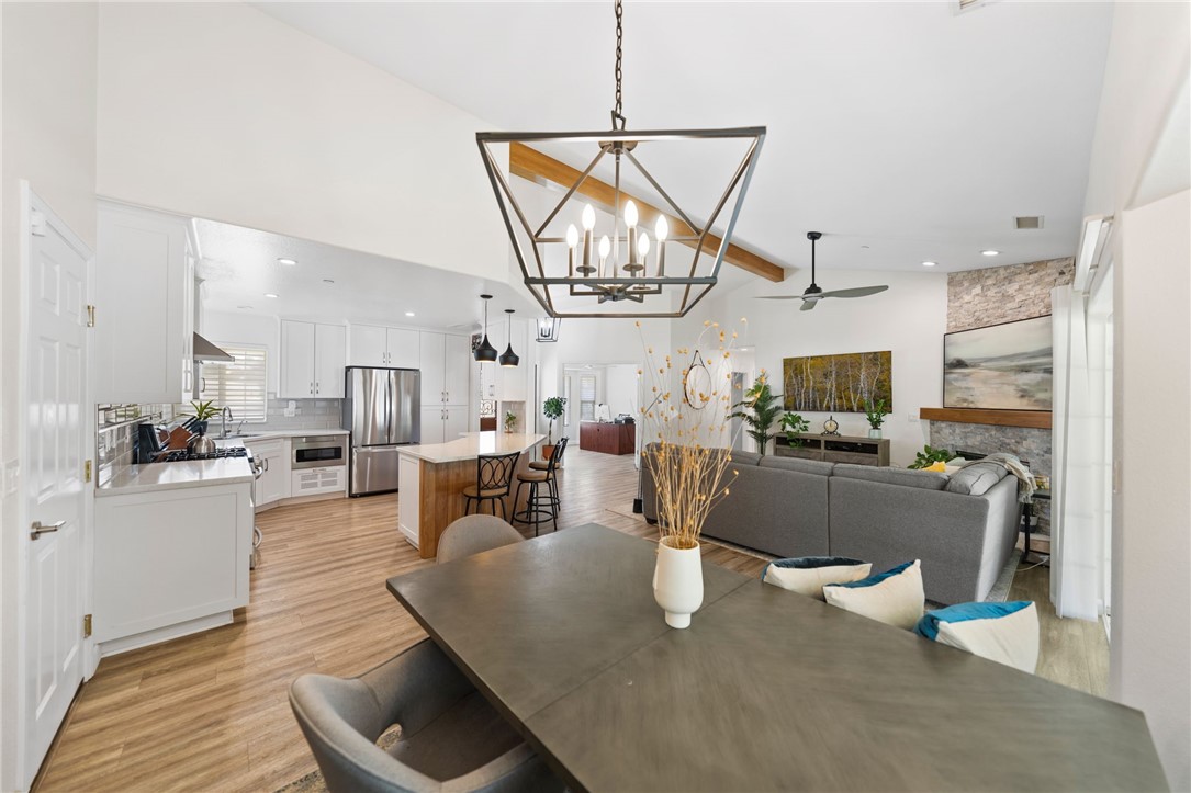 13952 Oakwood Glen Place