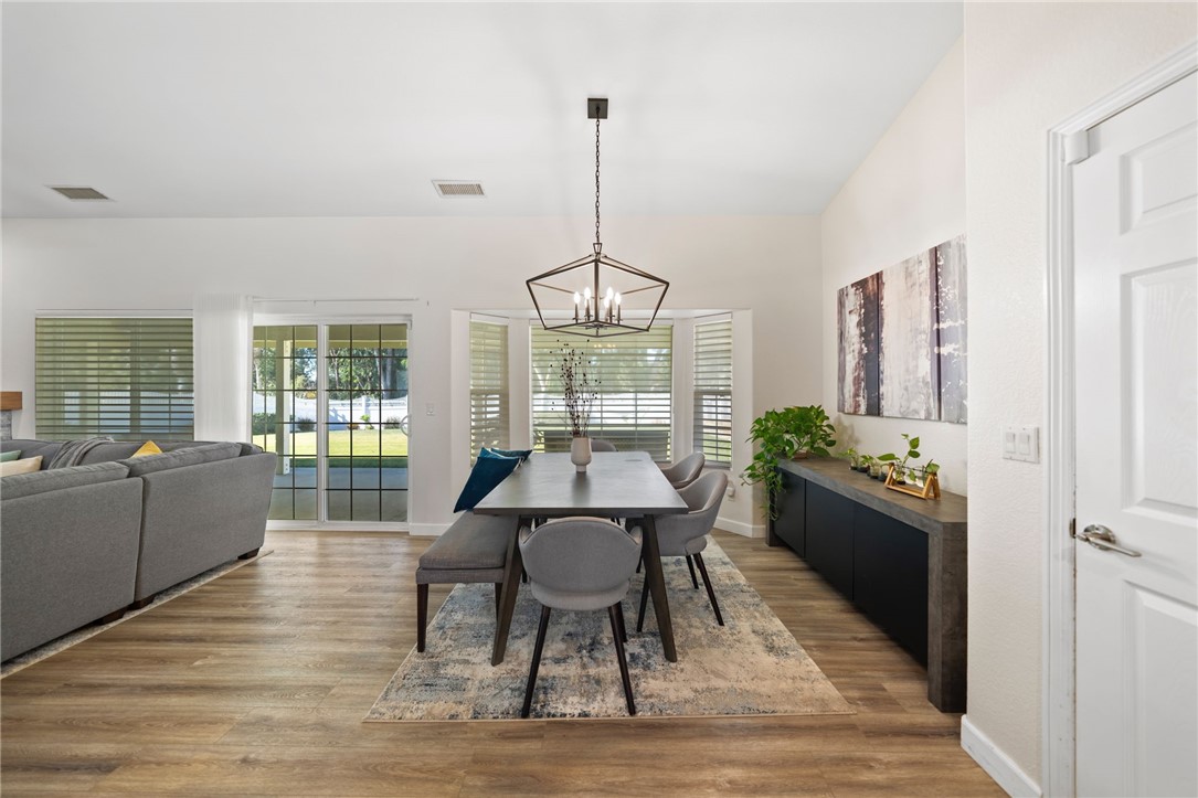 13952 Oakwood Glen Place