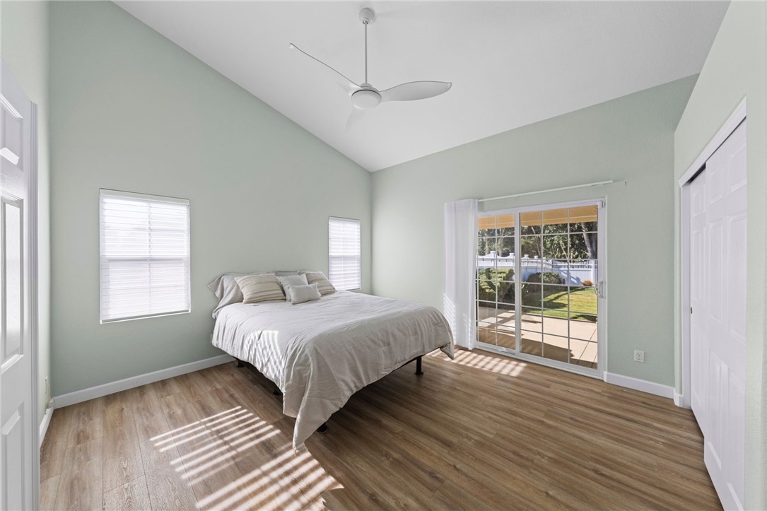 13952 Oakwood Glen Place