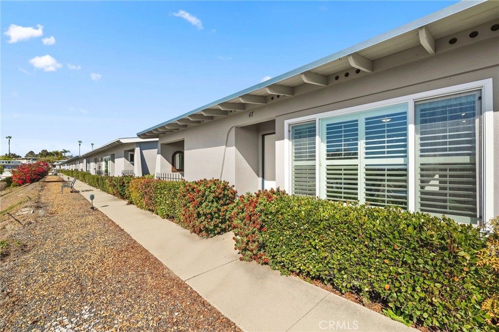 3839 Vista Campana S 47