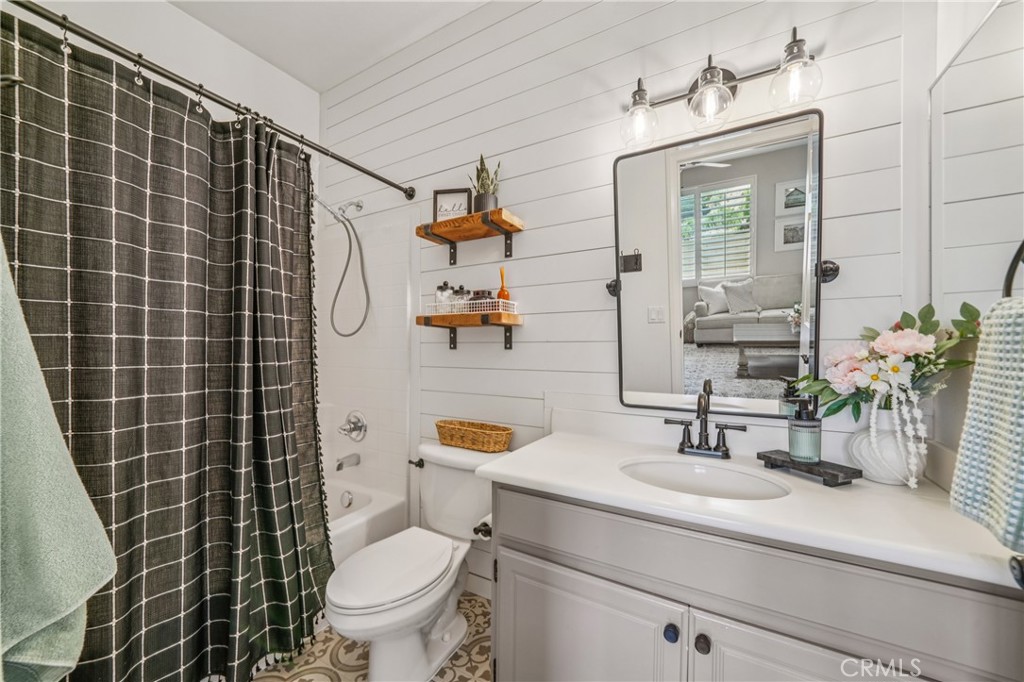 31257 Gatehouse Court