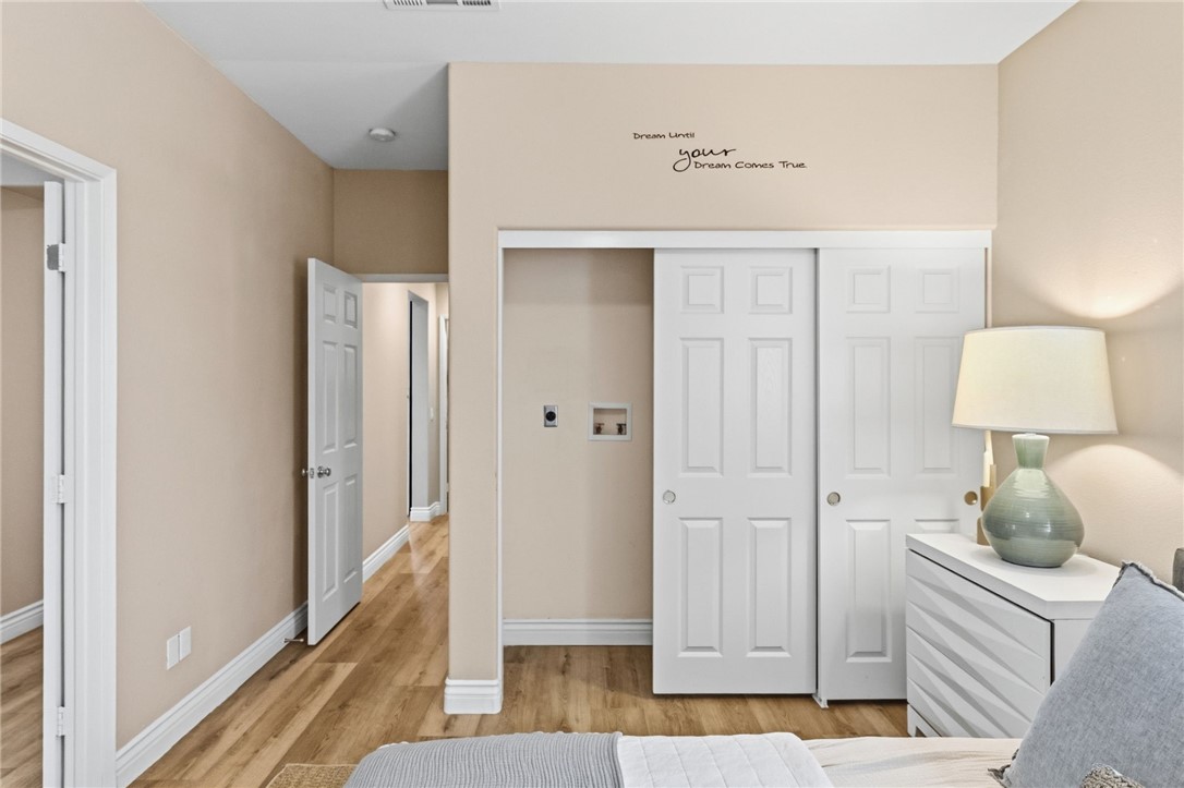 23376 Caliente Springs Avenue