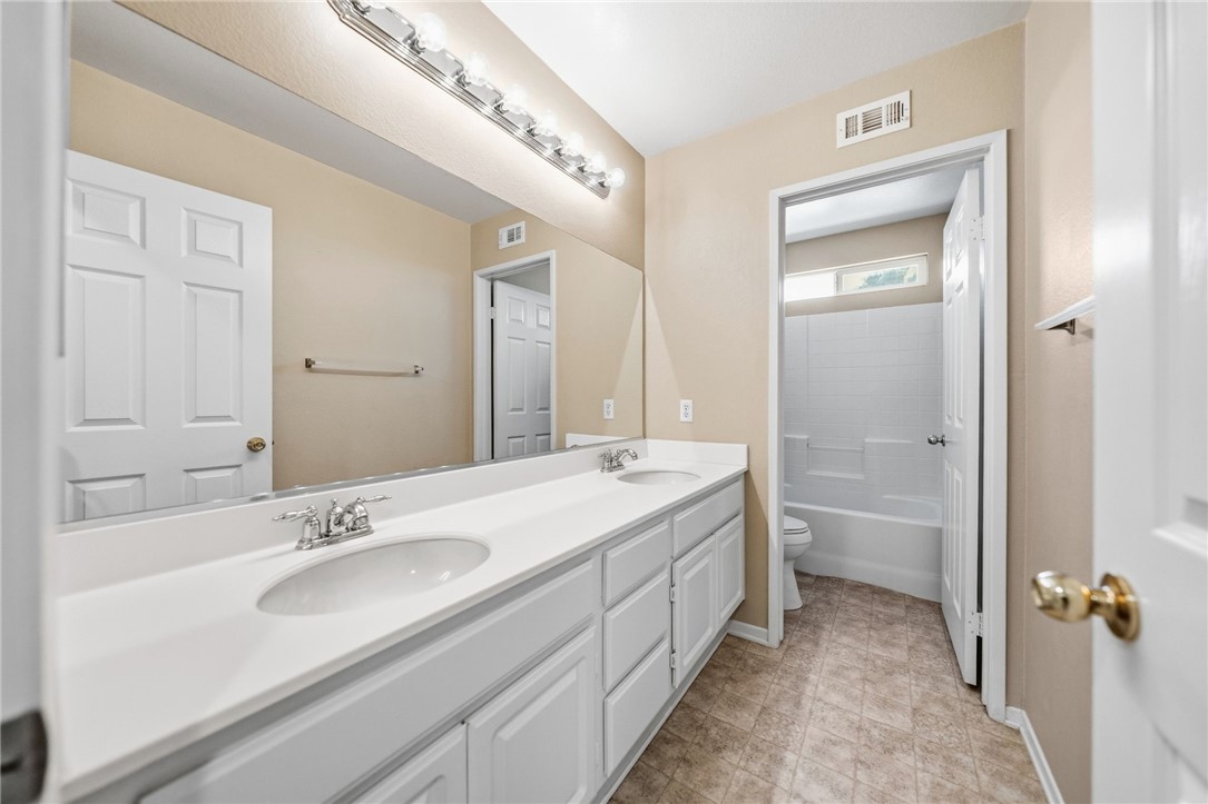 23376 Caliente Springs Avenue