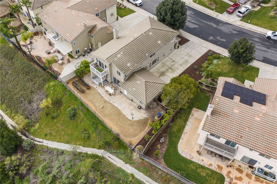 23376 Caliente Springs Avenue