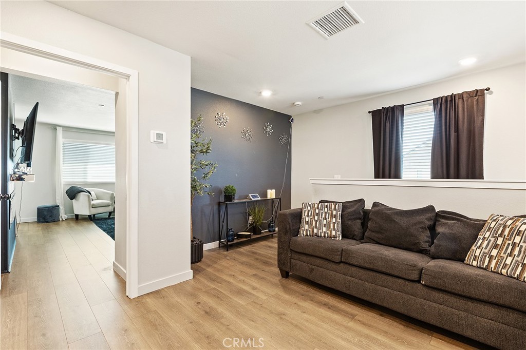 34510 Coconut Circle