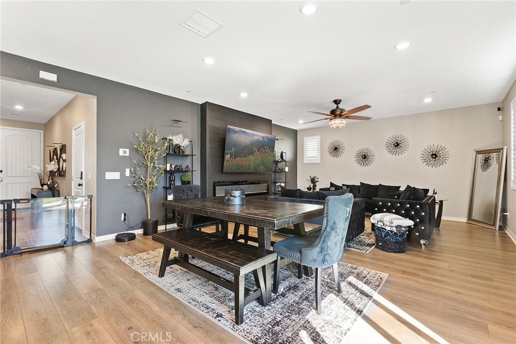 34510 Coconut Circle