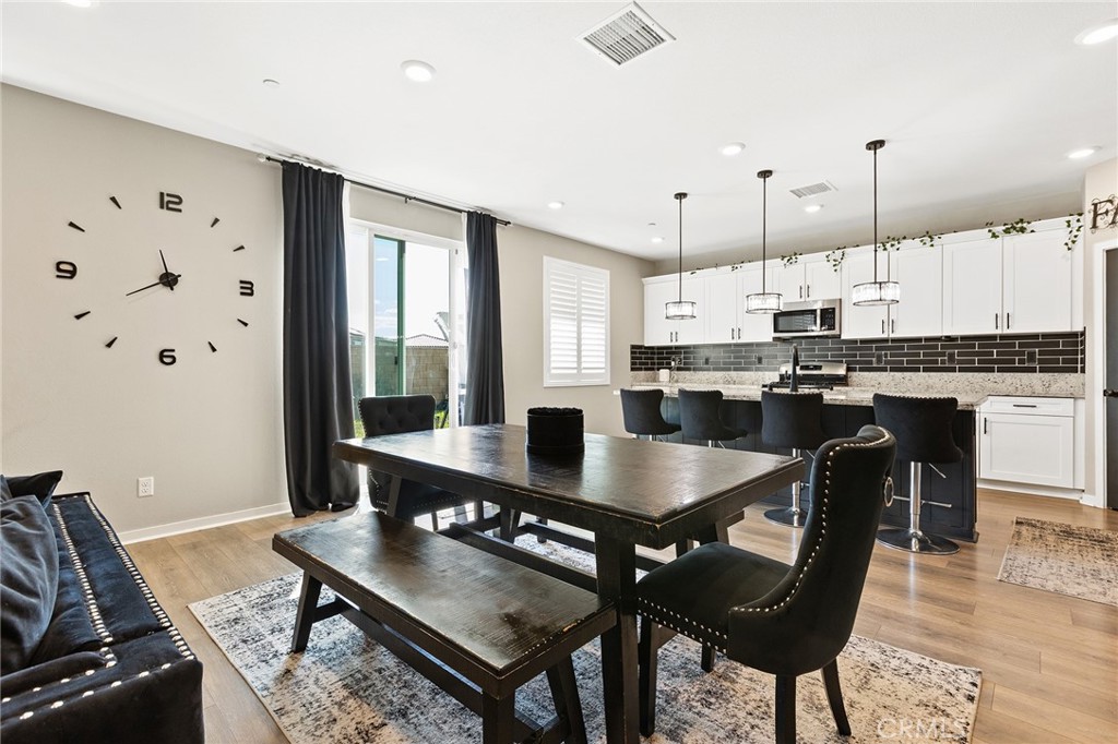34510 Coconut Circle