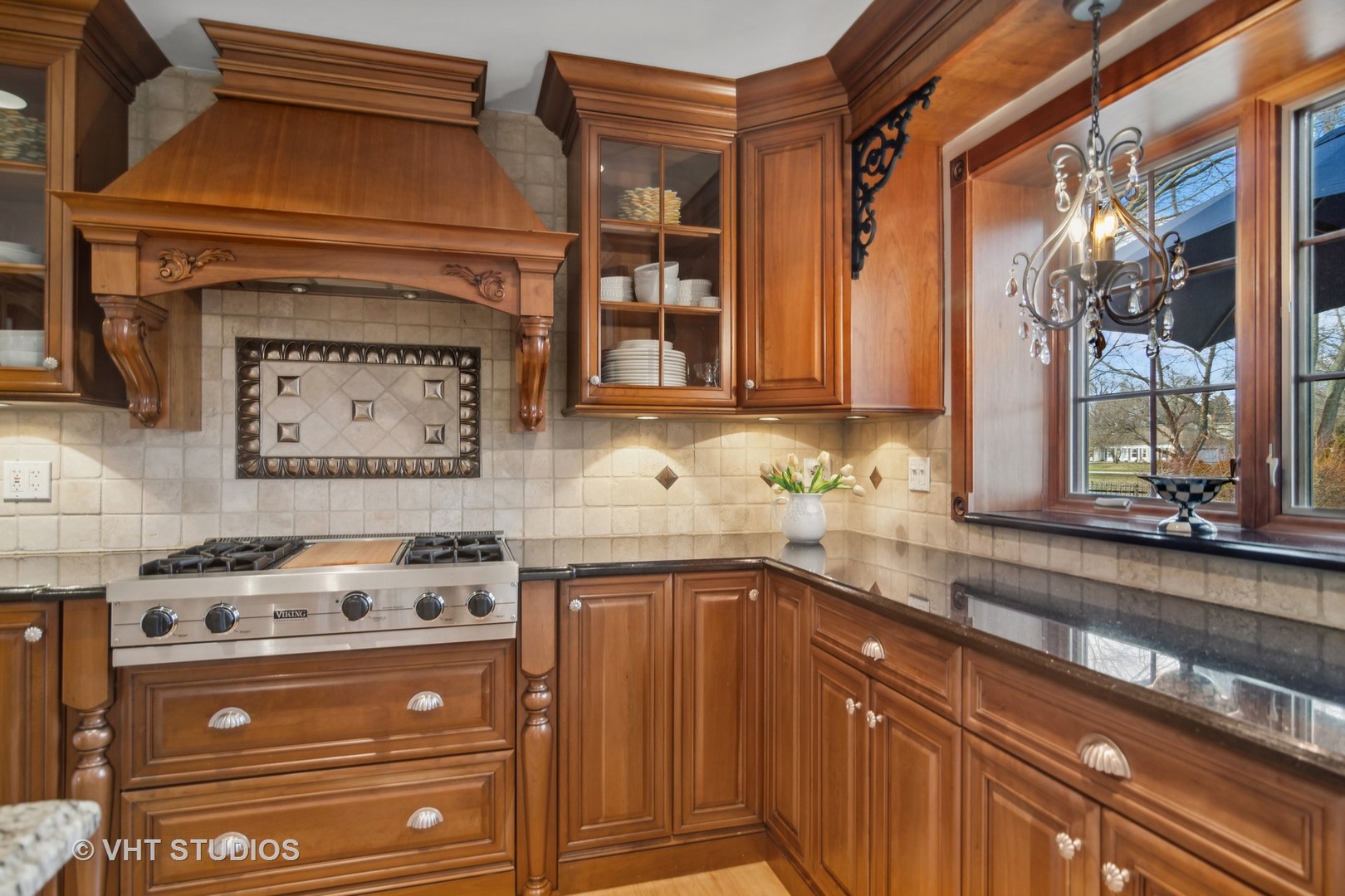 22W550 Glen Court
