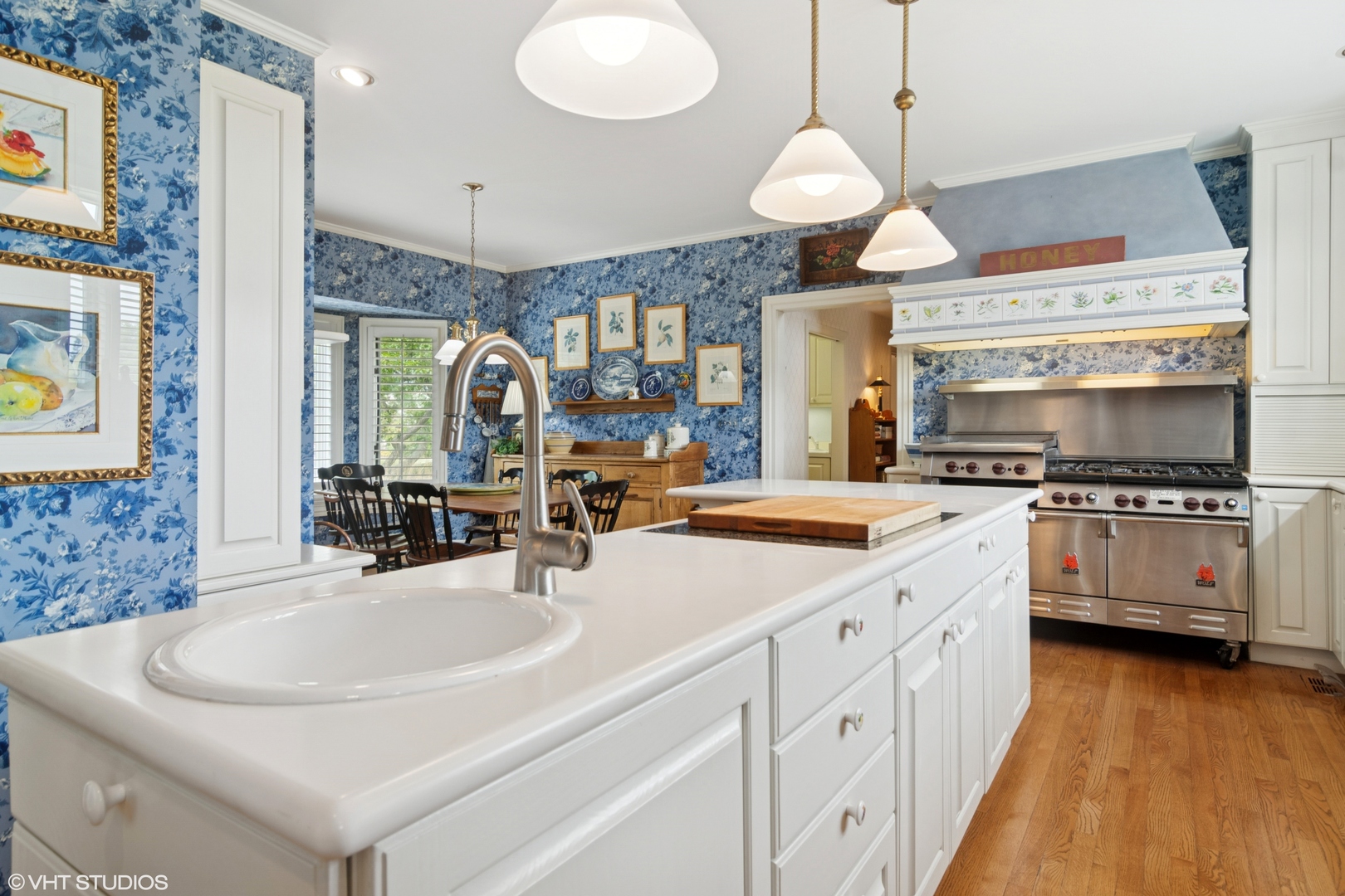 2 Hickory Lane
