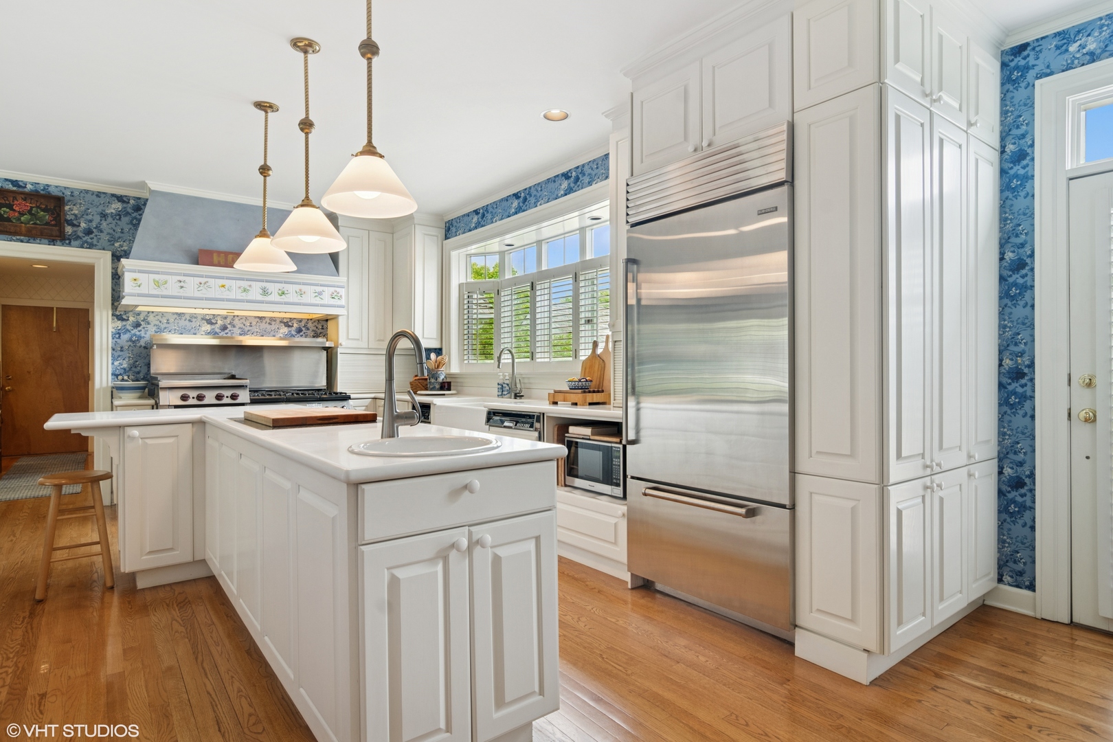 2 Hickory Lane