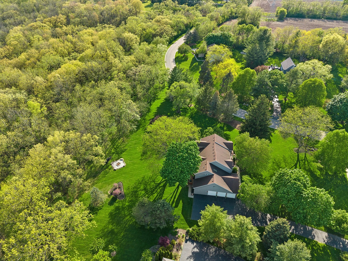 2 Fenview Court