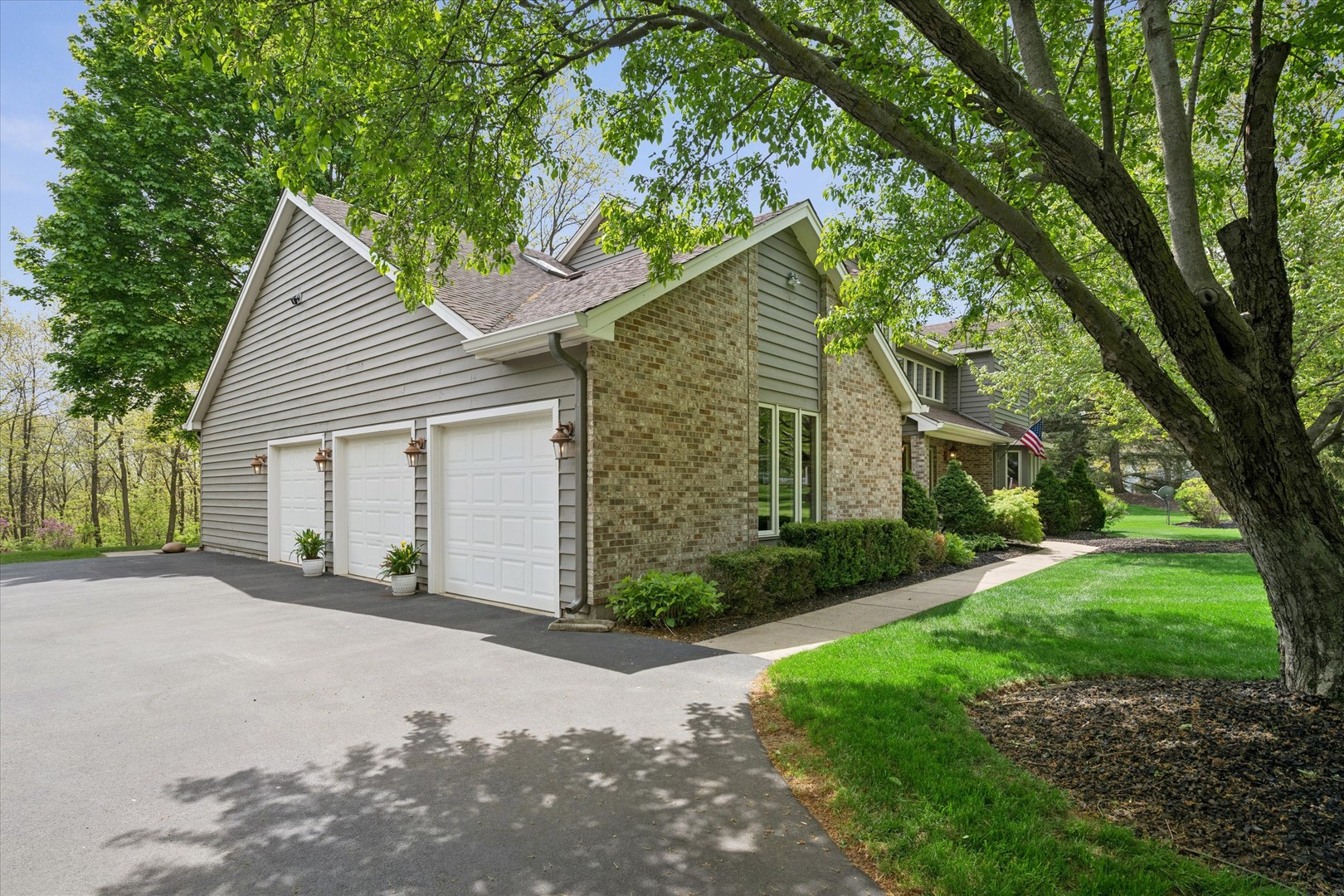 2 Fenview Court