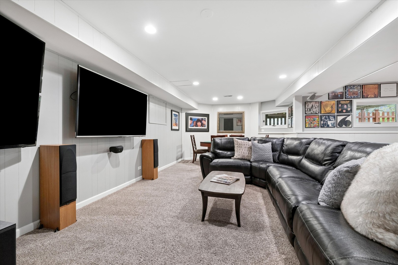 2 Fenview Court