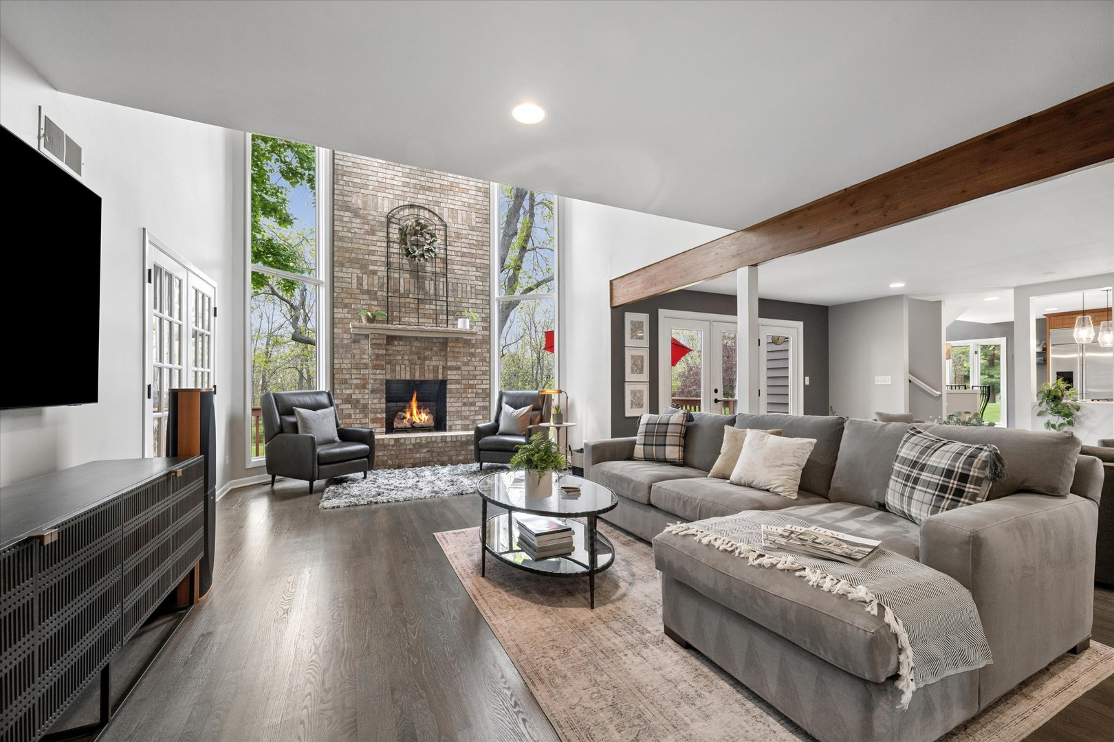 2 Fenview Court