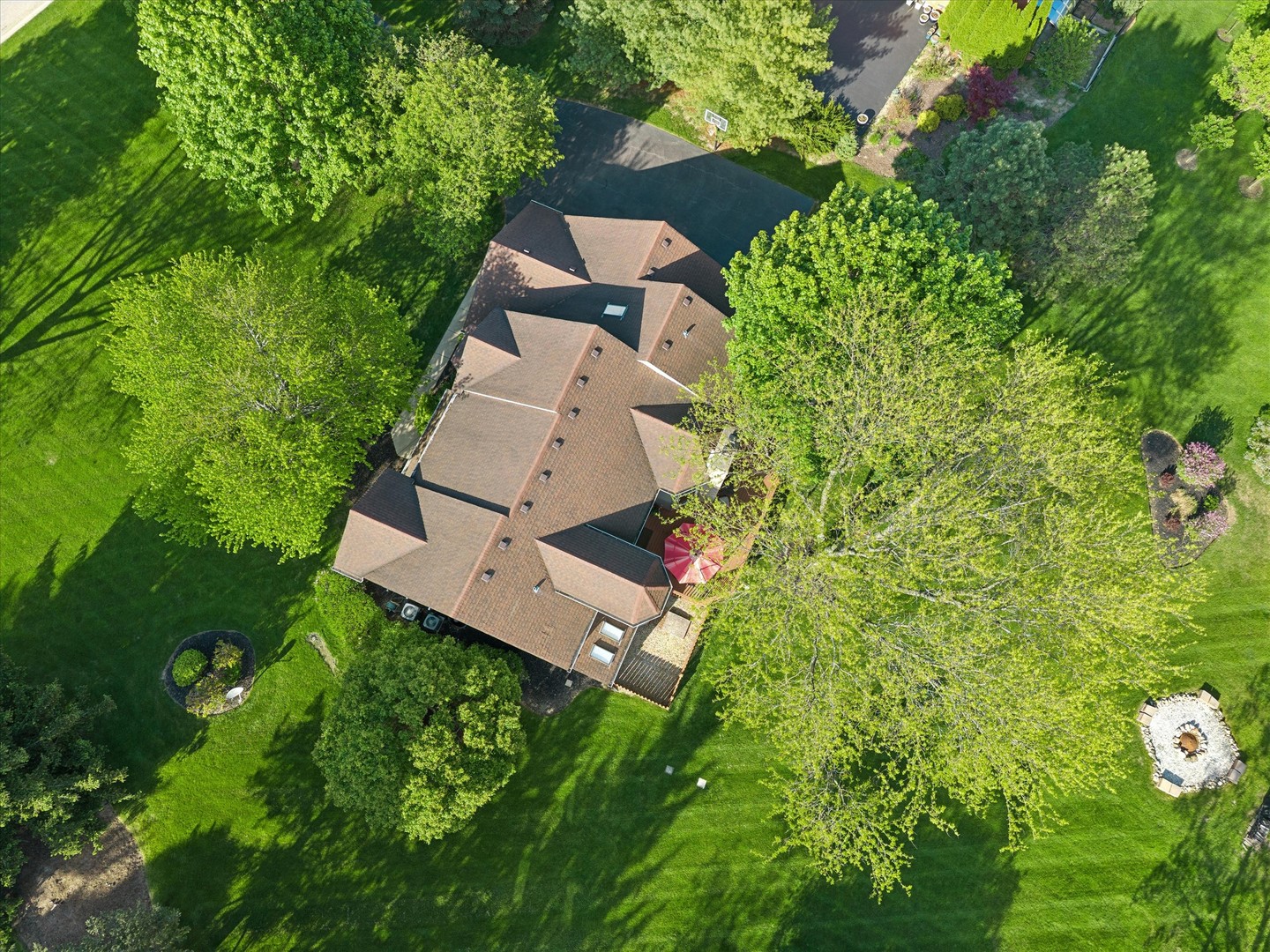 2 Fenview Court
