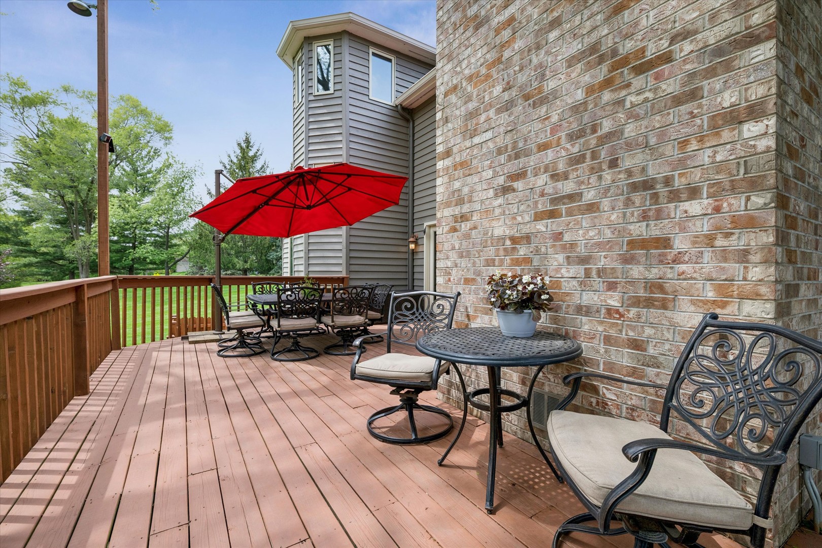 2 Fenview Court