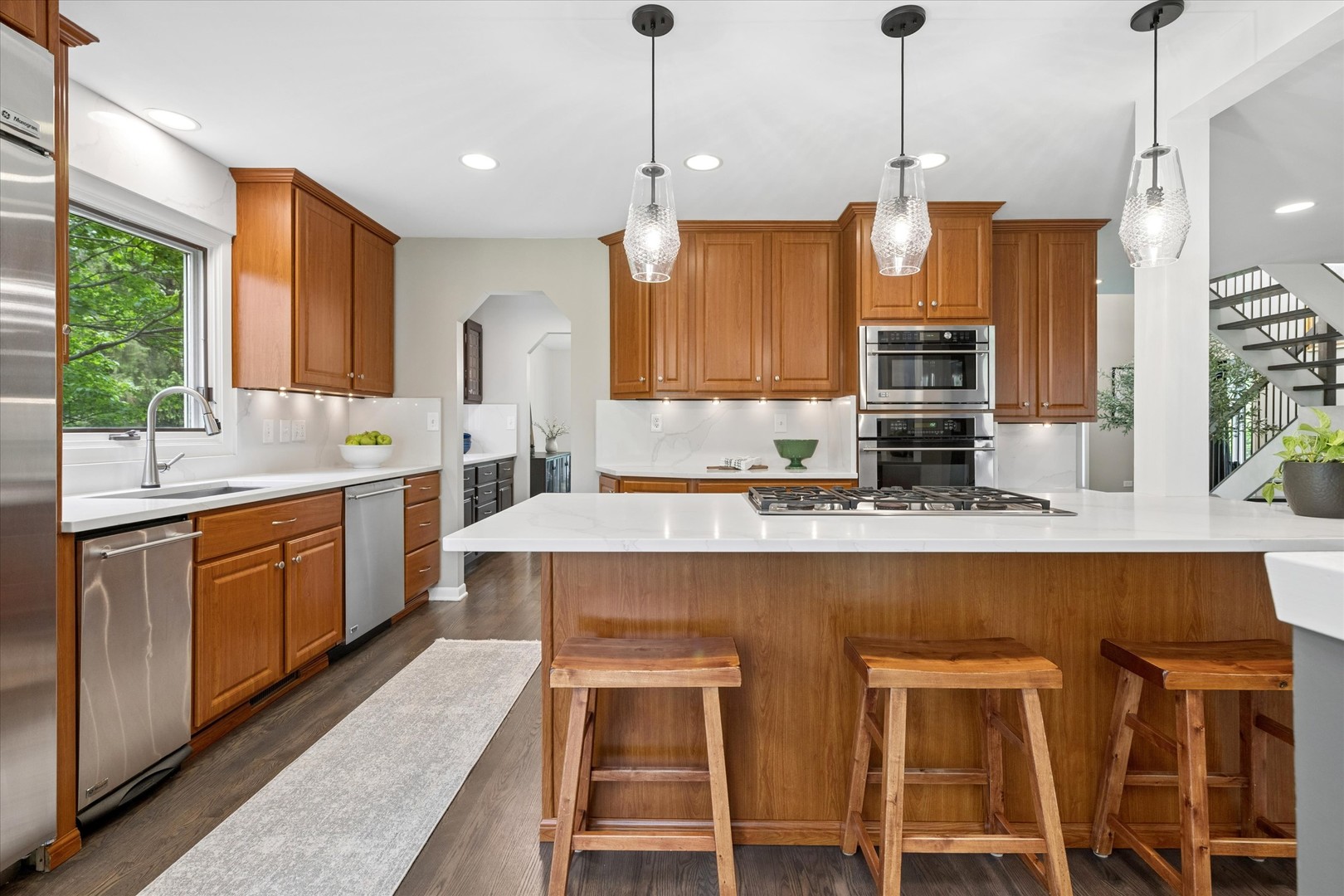 2 Fenview Court