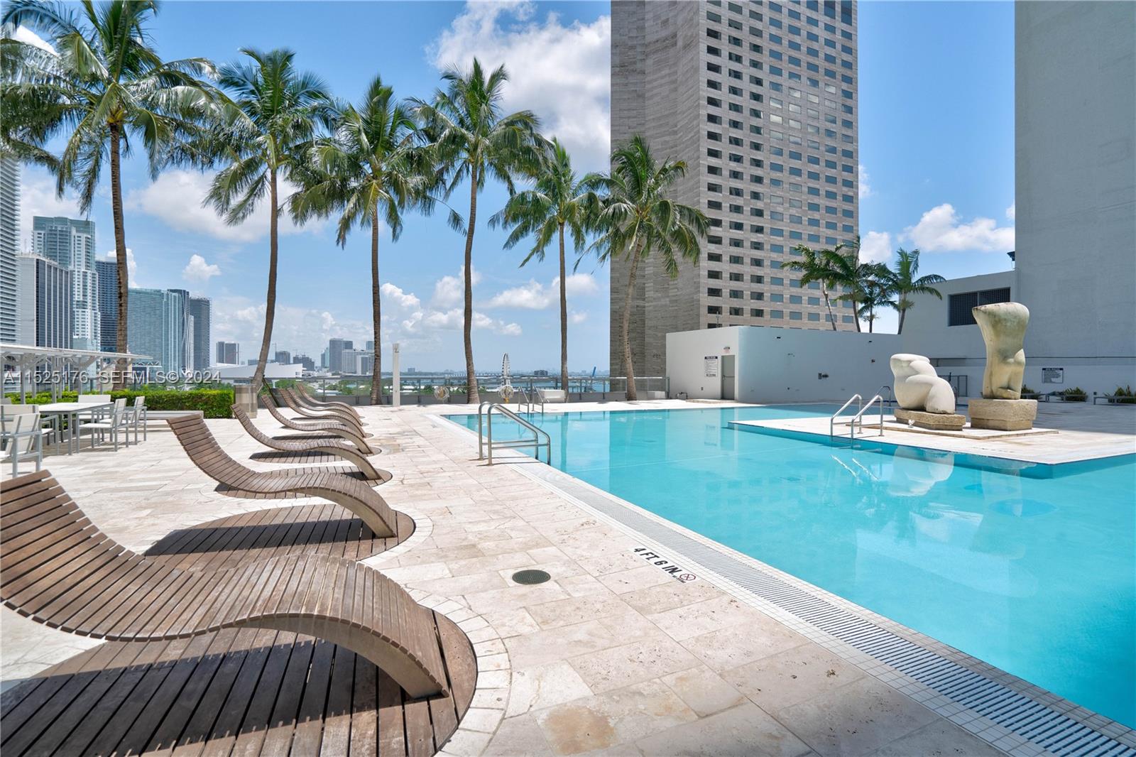 325 S Biscayne Boulevard 2019