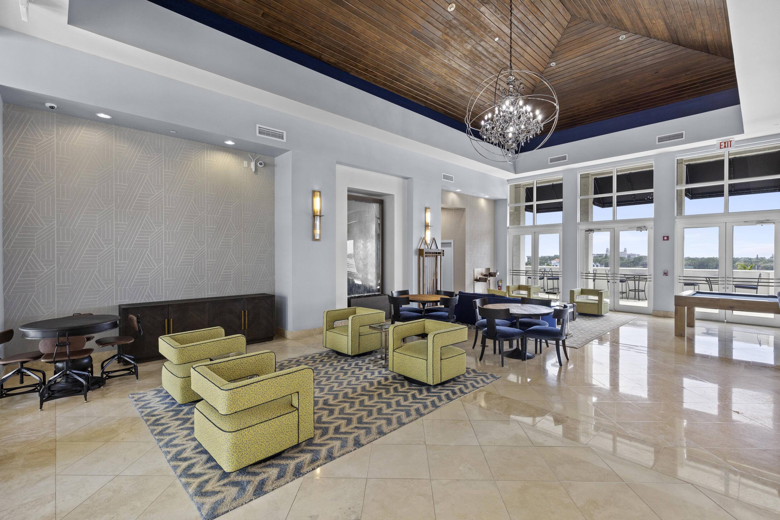 255 Evernia Street 1518