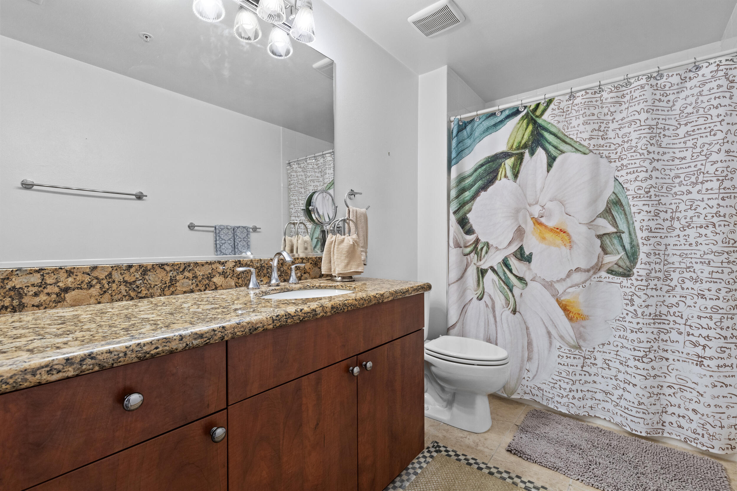 255 Evernia Street 1518