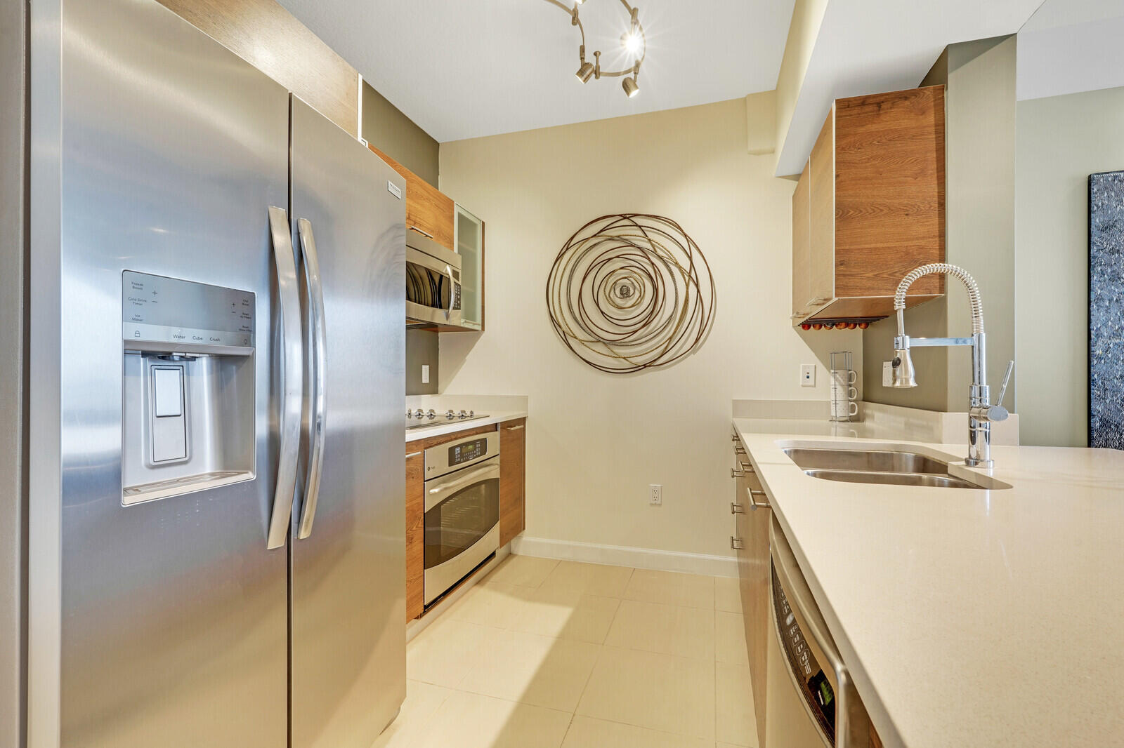 480 Hibiscus Street 803