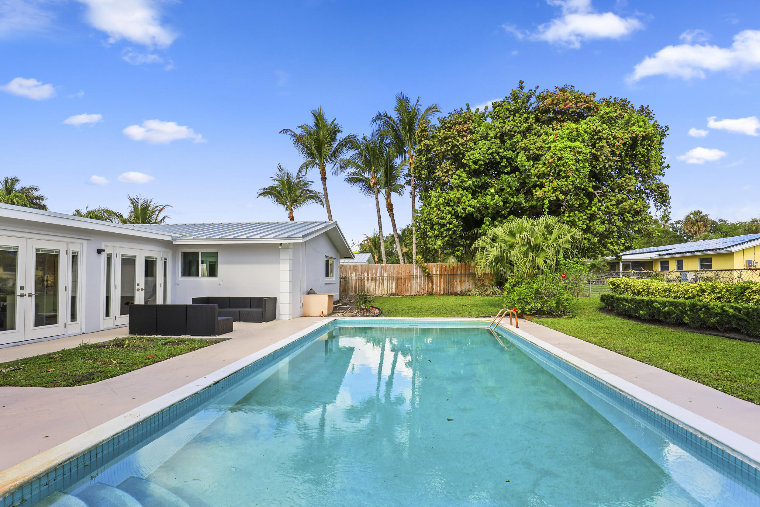 4403 Fuschia Circle N