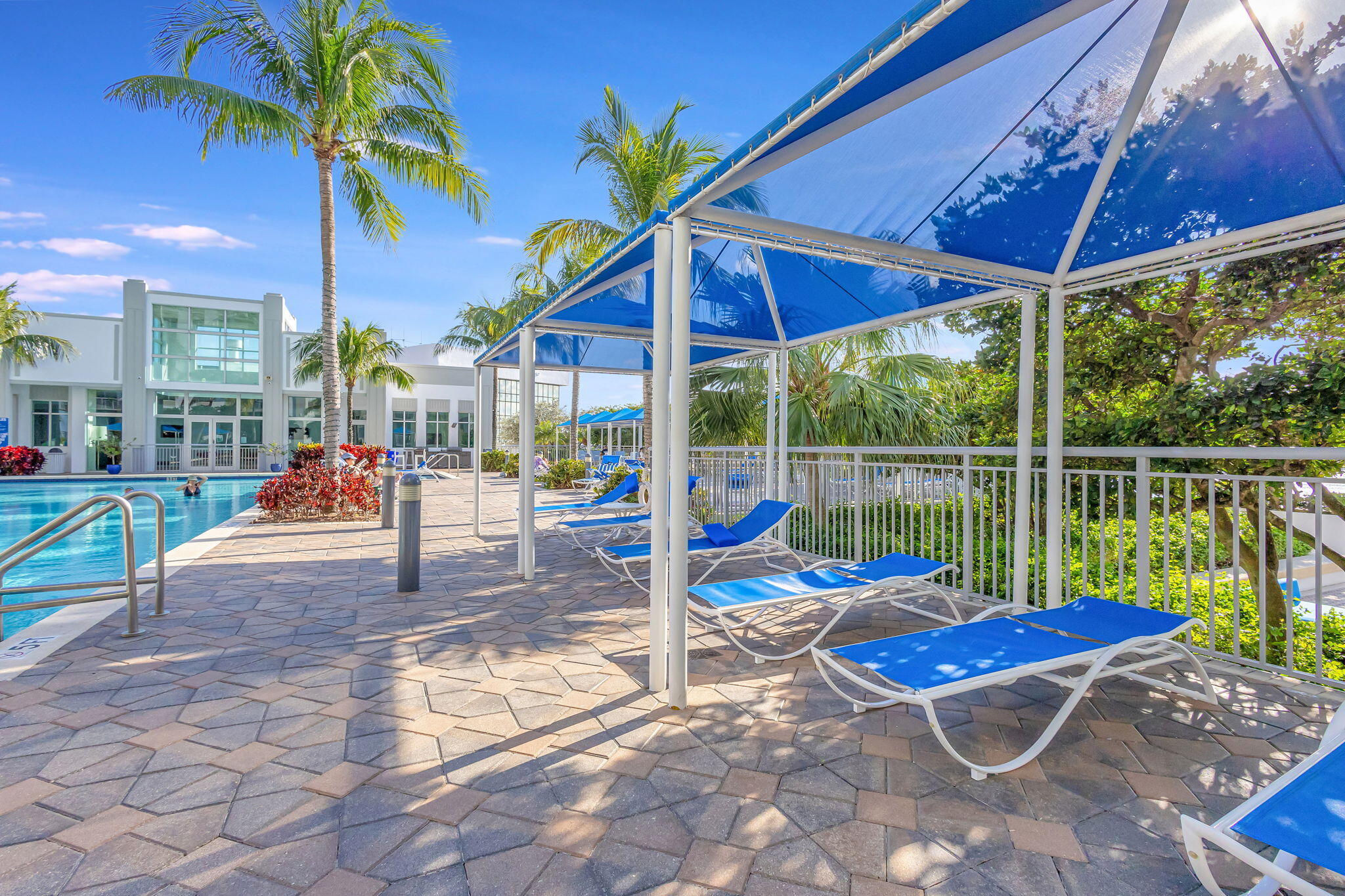 300 S Australian Avenue 1112