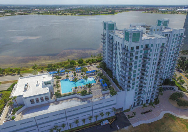 300 S Australian Avenue 1112