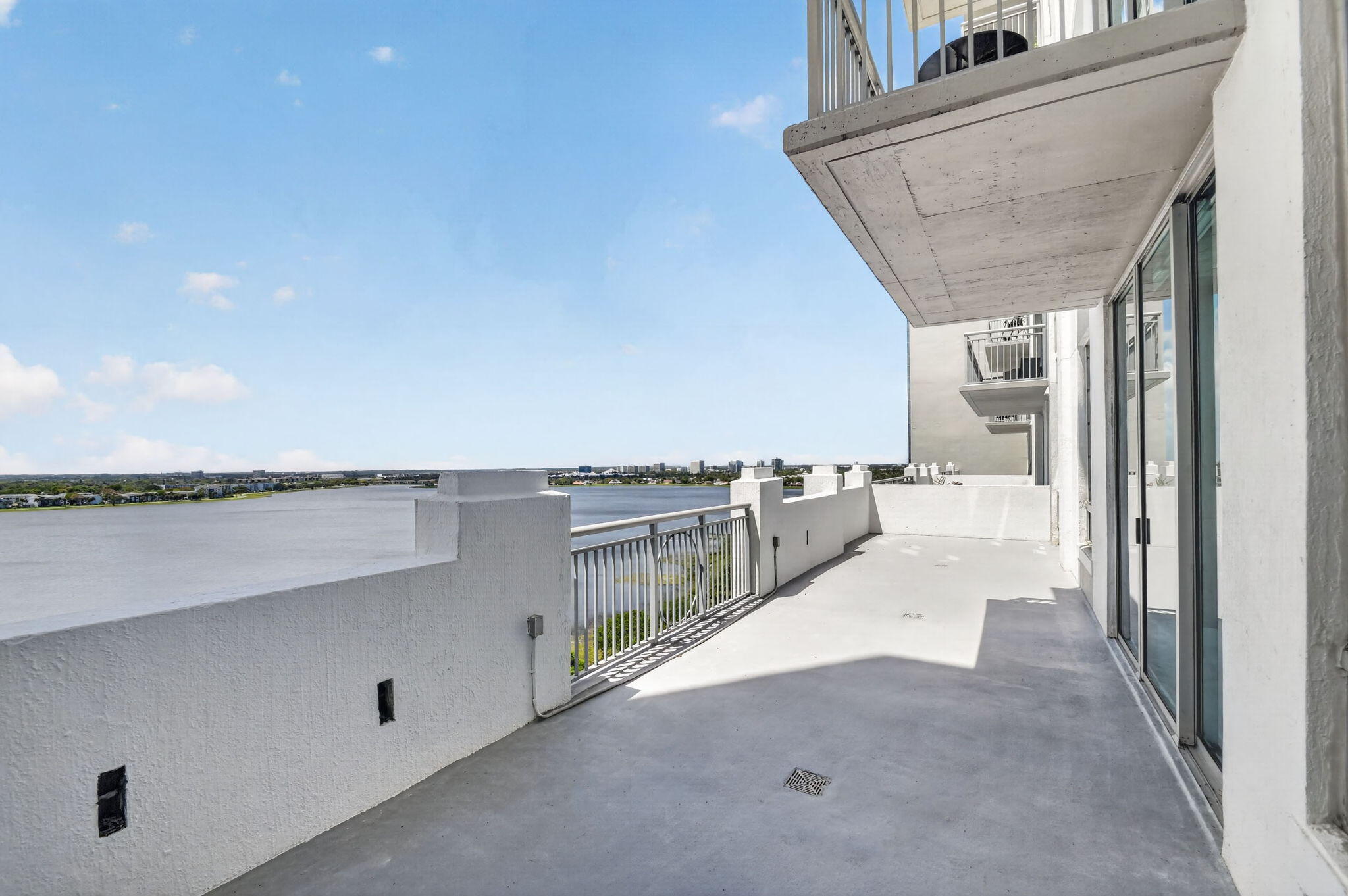 300 S Australian Avenue 1112