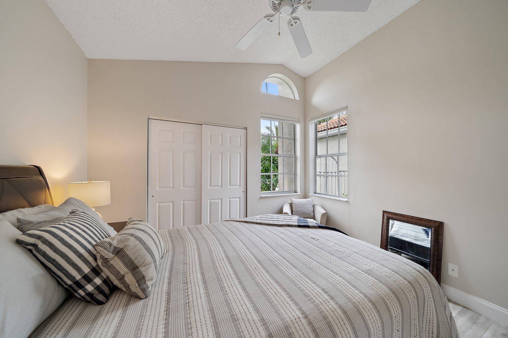6866 Briarlake Circle