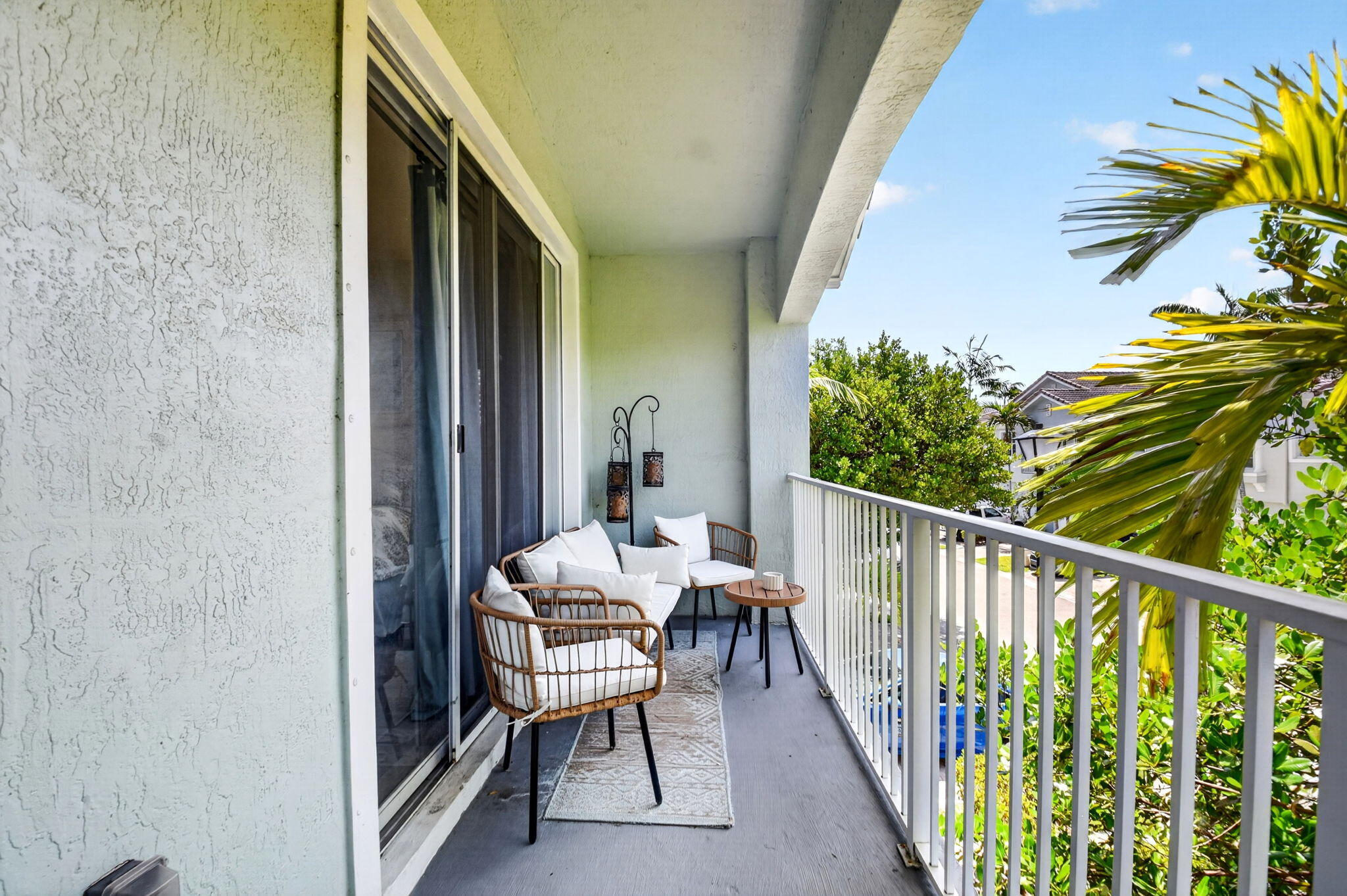 3271 Laurel Ridge Circle