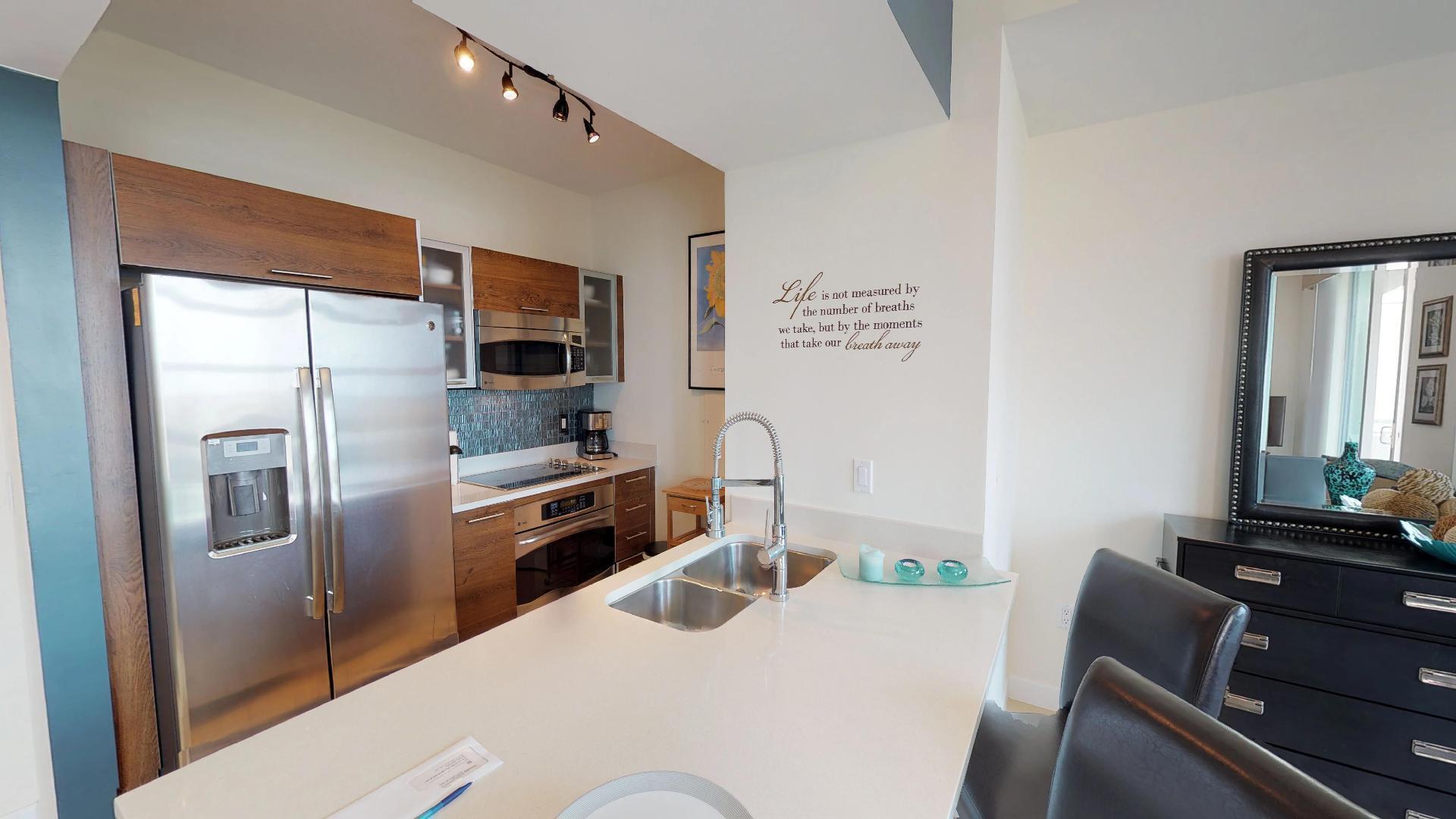 480 Hibiscus Street 835