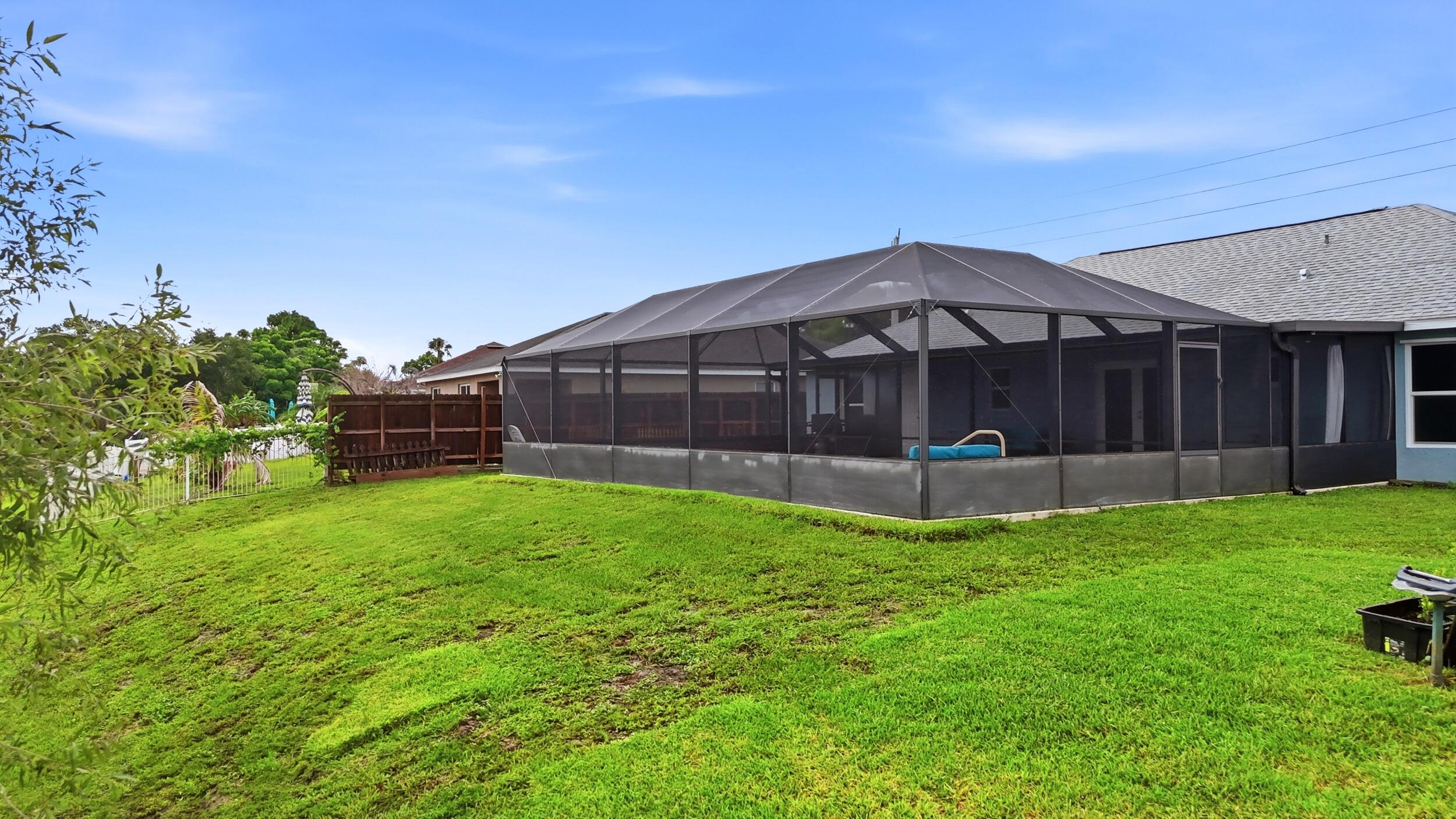 105 SW Glenwood Drive, Port St. Lucie