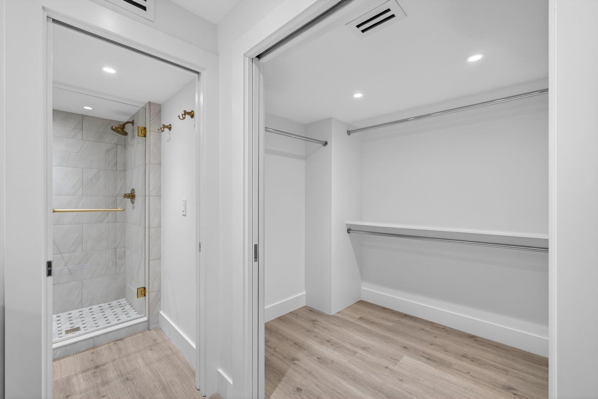 136 Lakeshore Drive