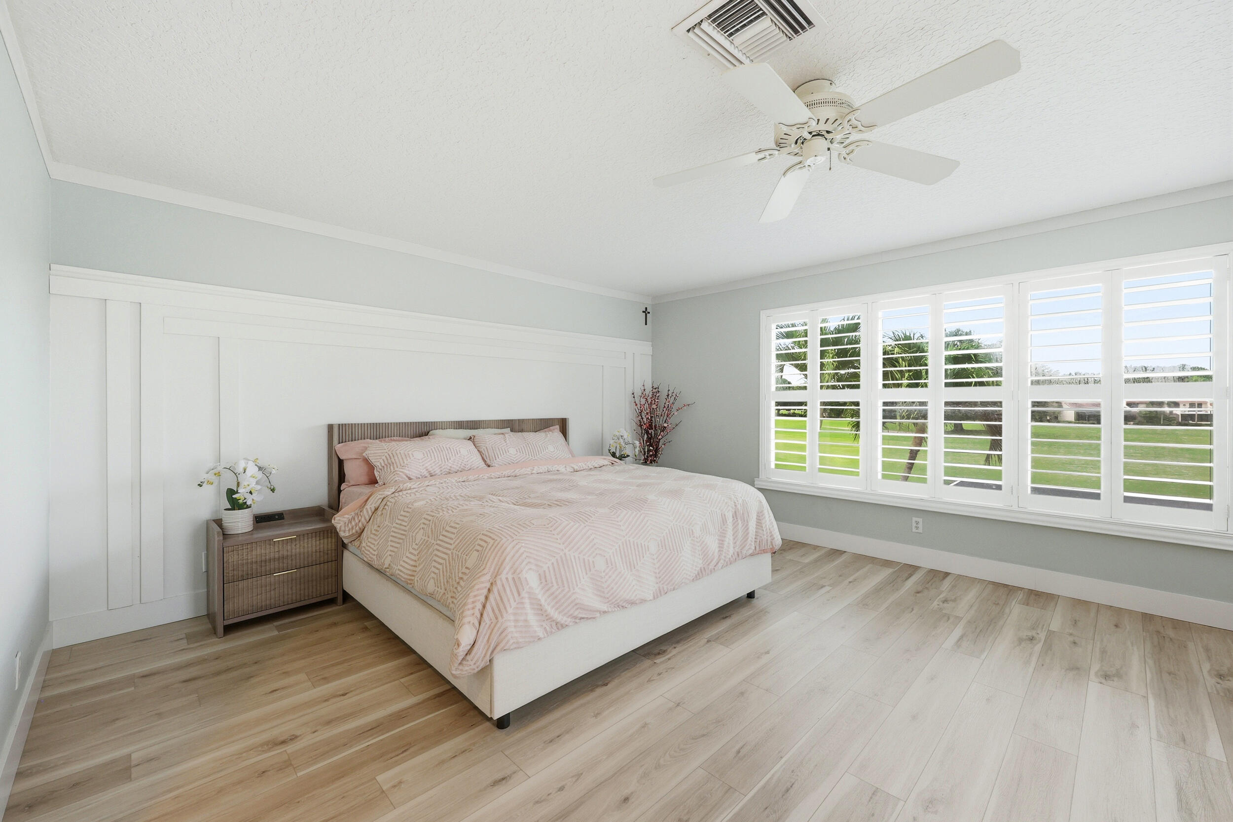 2 Monterey Pointe Drive