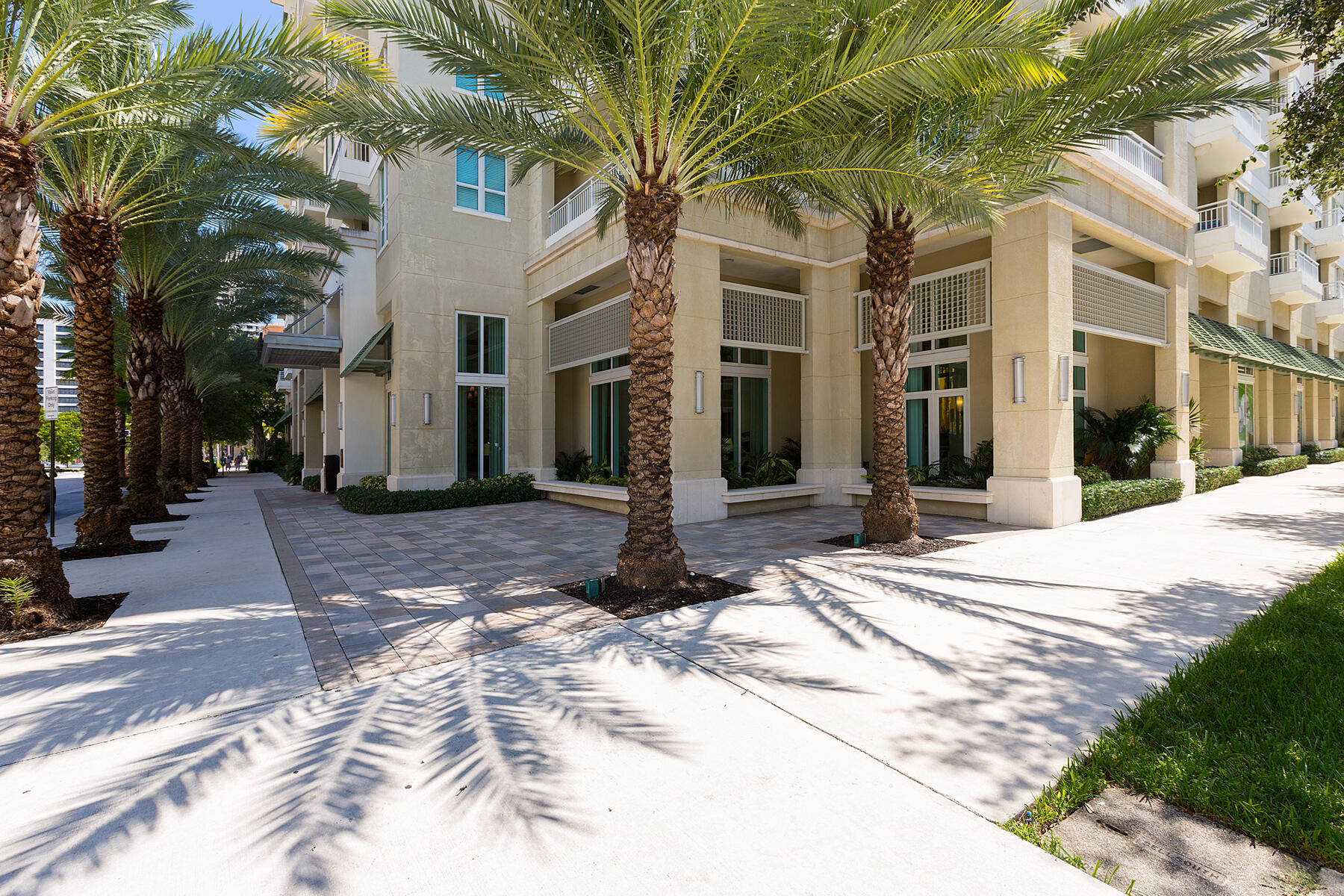 480 Hibiscus Street 515